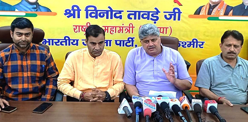 J&K Incharge for JJM Thakur Narayan Singh addressing media persons at BJP headquarter, Trikuta Nagar, Jammu. J&K Incharge for JJM Thakur Narayan Singh addressing media persons at BJP headquarter, Trikuta Nagar, Jammu.
