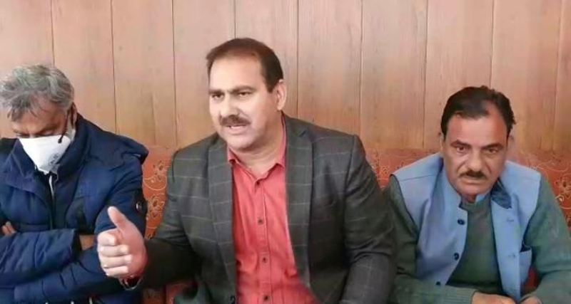 National General Secretary of Rashtriya Lok Jan Shakti Party Sanjay Saraf addressing a press conference at Srinagar. National General Secretary of Rashtriya Lok Jan Shakti Party Sanjay Saraf addressing a press conference at Srinagar.