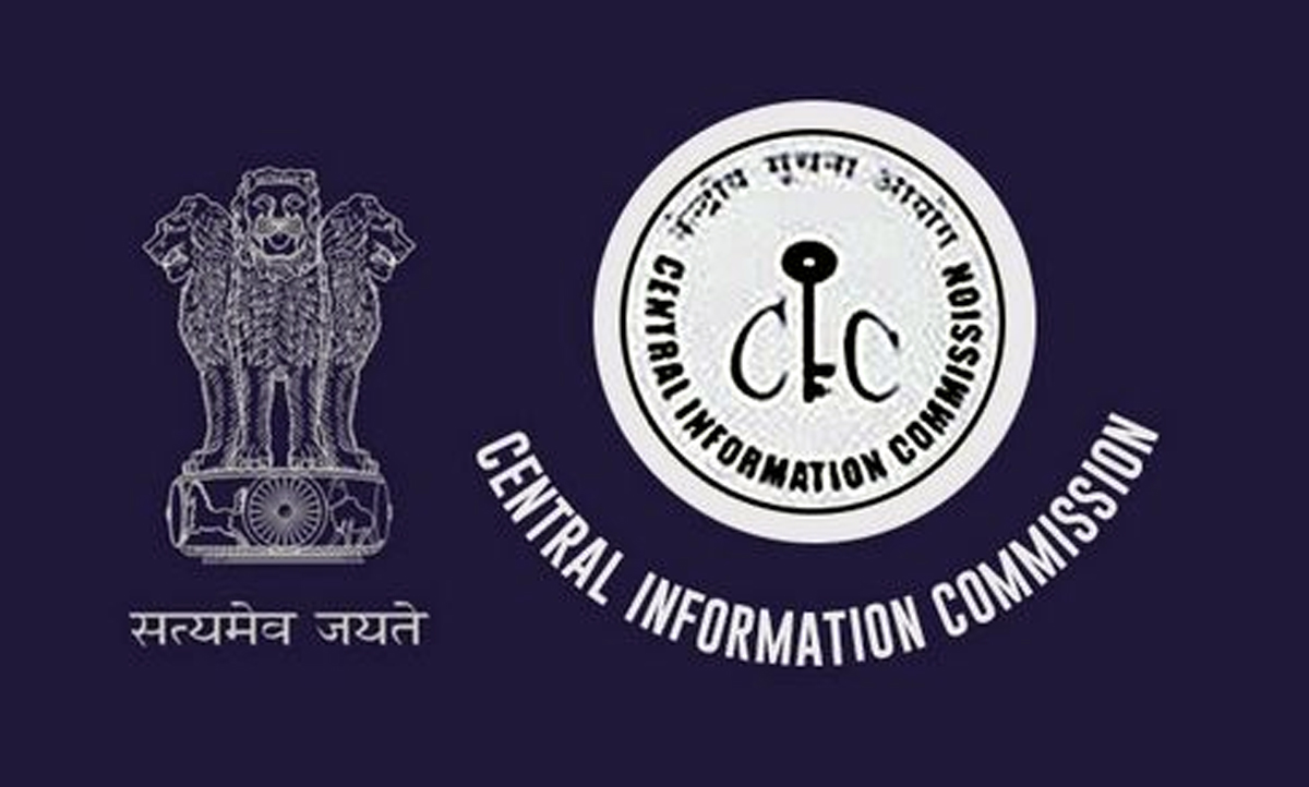 Show cause notices to 2 Tehsildars, X-En before initiating penal action Show cause notices to 2 Tehsildars, X-En before initiating penal action