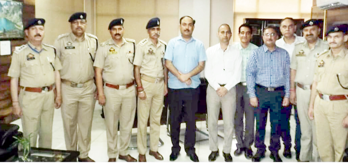 ADGP Security Dr SD Singh Jamwal and promoted officers posing for group photograph. ADGP Security Dr SD Singh Jamwal and promoted officers posing for group photograph.