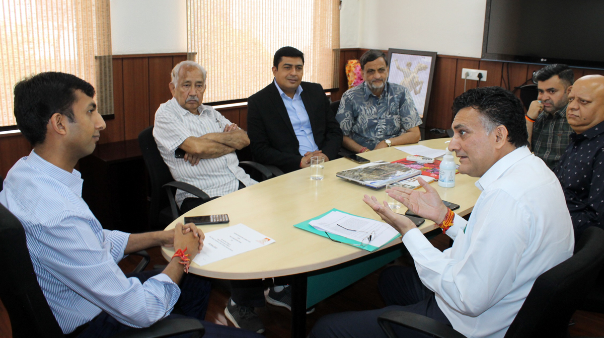 Delegation of Hotel Association meeting with CEO of SMVD Shrine Board. Delegation of Hotel Association meeting with CEO of SMVD Shrine Board.