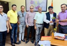 PHDCCI delegation in a meeting with Divisional Commissioner Jammu on Tuesday.
