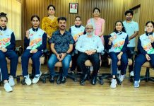 Winning team posing with Vice Chancellor Prof Bachan Lal and others at Jammu on Friday.