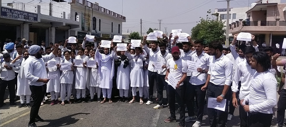 Degree College students staging protest at Akhnoor on Saturday. Degree College students staging protest at Akhnoor on Saturday.