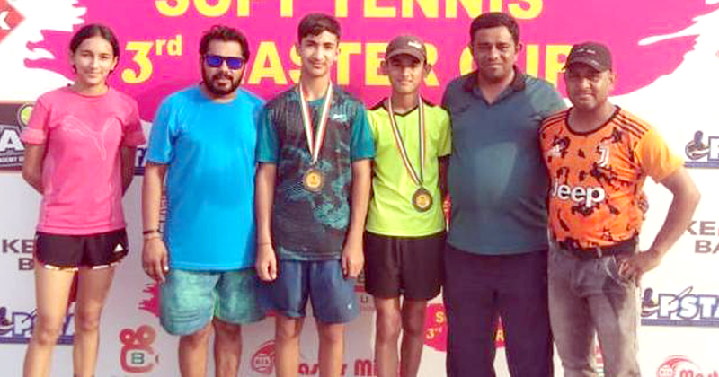 Winners posing for a group photograph on Tuesday. Winners posing for a group photograph on Tuesday.