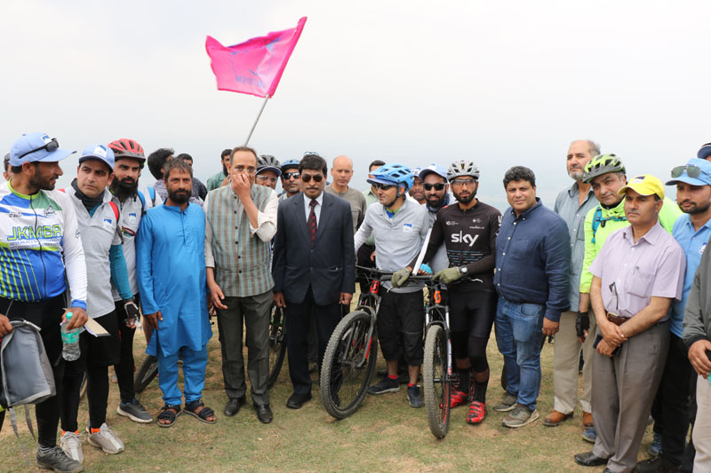 Chief Secretary Dr Arun Mehta during inaugural ceremony of ‘Spirit of Adventure’ at Harwan in Sringar on Sunday. -Excelsior/Shakeel