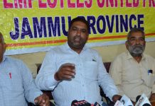 Senior members of PHE Employees United Front addressing press conference in Jammu on Thursday. —Excelsior/ Rakesh