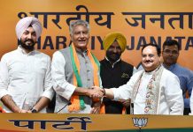 Sunil Jakhar who recently resigned from Congress party joining BJP in the presence of BJP President J P Nadda in New Delhi on Thursday. (UNI)