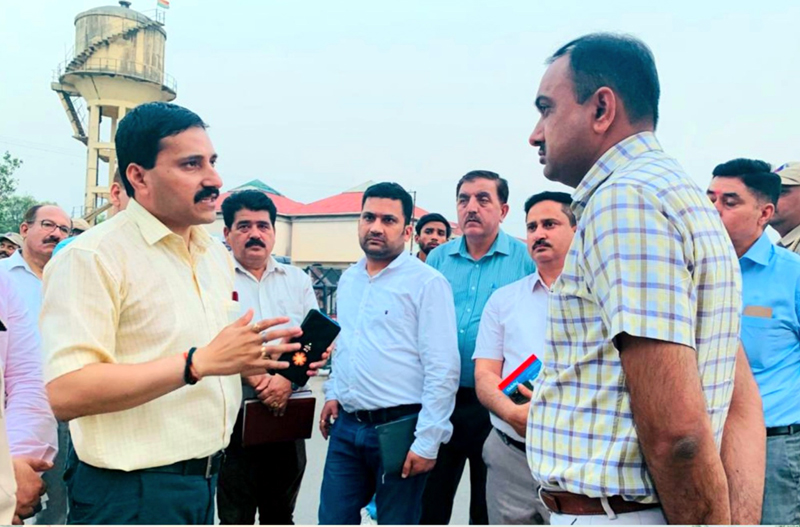 Div Com during visit to Kathua on Thursday. Div Com during visit to Kathua on Thursday.