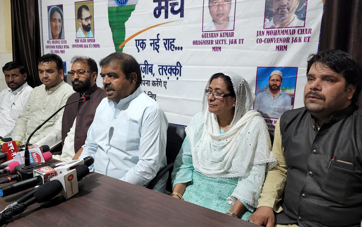 MRM leaders at a press conference at Jammu on Sunday. —Excelsior/Rakesh MRM leaders at a press conference at Jammu on Sunday. —Excelsior/Rakesh