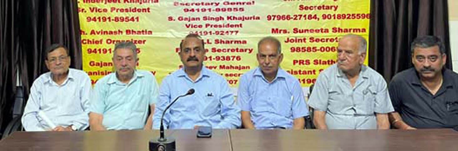 JPPF members addressing a press conference at Jammu on Saturday. JPPF members addressing a press conference at Jammu on Saturday.