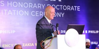 Parvez Dewan addressing in ACOHI convocation at Pune.