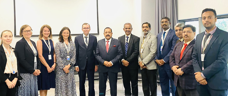 Union Minister Dr Jitendra Singh and his Norway counterpart Minister Espen Barth Eide, along with their respective delegations, posing for a group photograph before beginning bilateral talks between the two countries on the side-lines of the UN Ocean Conference at Lisbon, Portugal. Union Minister Dr Jitendra Singh and his Norway counterpart Minister Espen Barth Eide, along with their respective delegations, posing for a group photograph before beginning bilateral talks between the two countries on the side-lines of the UN Ocean Conference at Lisbon, Portugal.