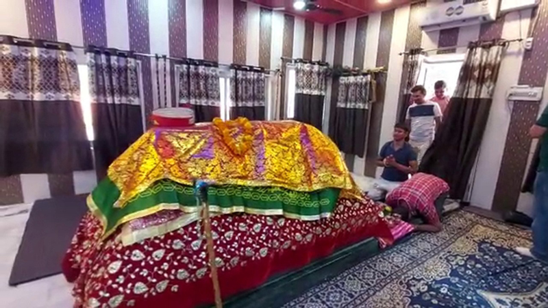 Shrine of Baba Chamliyal fully decorated on Wednesday. Shrine of Baba Chamliyal fully decorated on Wednesday.