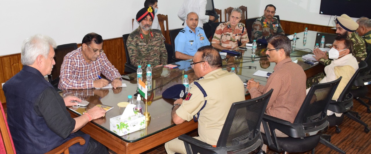 Lt Governor Manoj Sinha chairs high level meeting to Review Rescue & Relief Operation at Shri Amarnath ji Holy Cave (2)