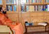 LG Manoj Sinha during meeting with Swami Avdheshanand and Mahant Deepandra Giri at Srinagar.