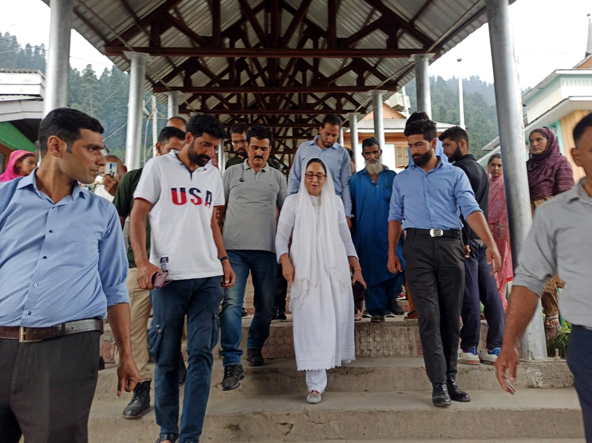 Waqf Board Chairperson, Dr Darakhshan Andrabi during a visit to Baba Reshi Shrine in Baramulla. Waqf Board Chairperson, Dr Darakhshan Andrabi during a visit to Baba Reshi Shrine in Baramulla.