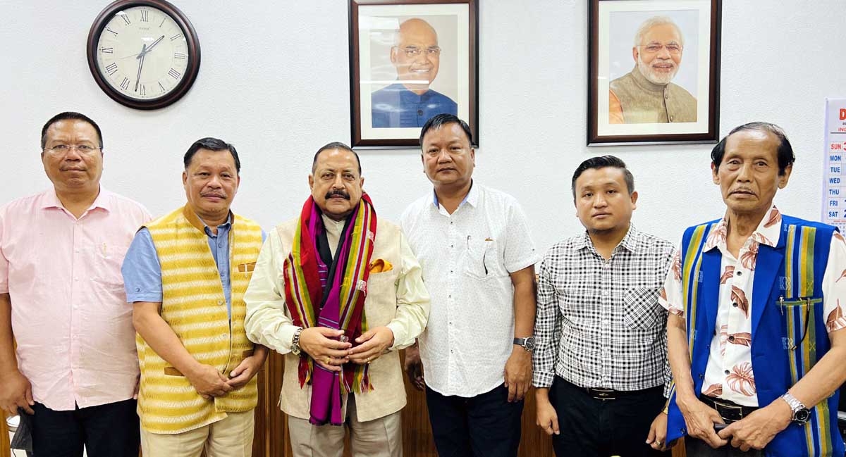 A Mizoram delegation comprising Lai, Mara and Chakma Coordination Committee calling on Union Minister Dr Jitendra Singh, at New Delhi on Saturday. A Mizoram delegation comprising Lai, Mara and Chakma Coordination Committee calling on Union Minister Dr Jitendra Singh, at New Delhi on Saturday.