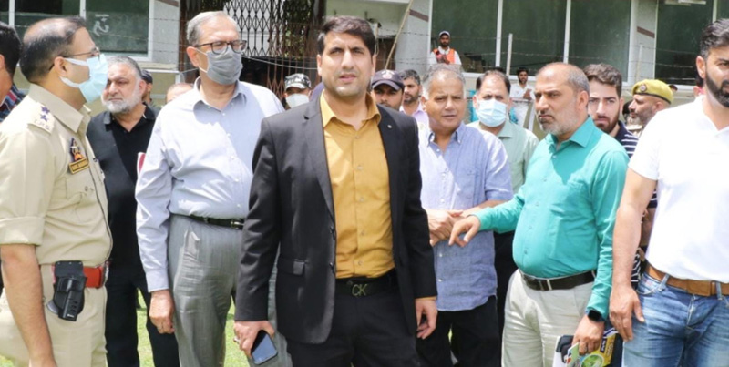 DC Srinagar Mohd Aijaz Asad inspecting I-Day arrangements at Cricket Stadium Sonawar on Saturday.