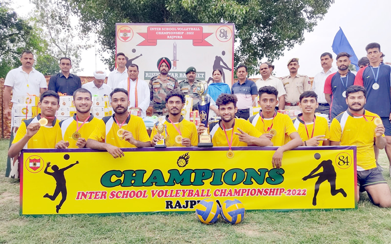 Winning team posing for a group photograph by holding trophies and medals along with dignitaries at Rajpura in Samba. -Excelsior/Nischant Winning team posing for a group photograph by holding trophies and medals along with dignitaries at Rajpura in Samba. -Excelsior/Nischant
