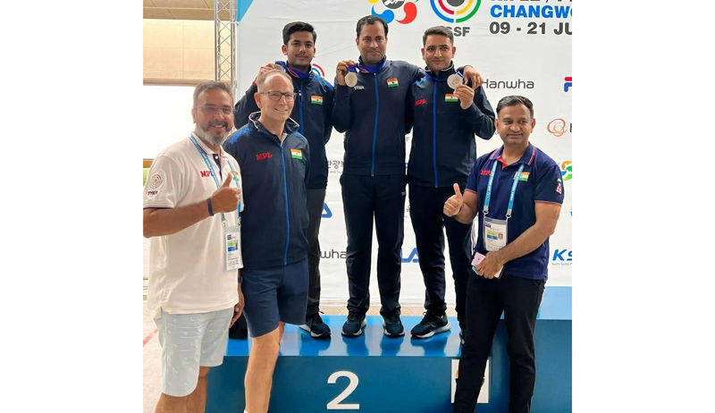 Chain Singh along with other shooters displaying Silver medals at Changwon in South Korea on Sunday.