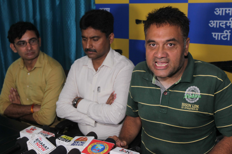 AAP leaders addressing a press conference at the Party office in Jammu on Tuesday. — Excelsior/Rakesh