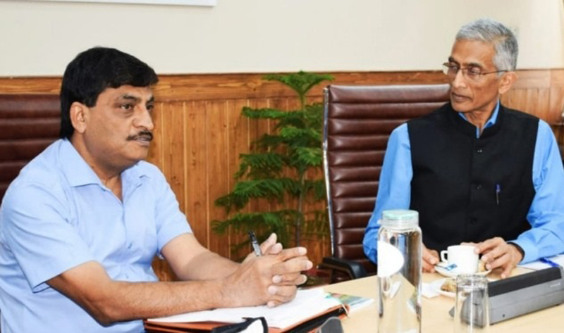 CS briefing NITI Aayog CEO. CS briefing NITI Aayog CEO.