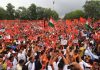 People stage demonstartion during a 'Hanuman Chalisa' called by various Hindu organisations to protest against the murder of tailor Kanhaiya Lal in Udaipur, at Statue Circle , in Jaipur on Sunday. (UNI)