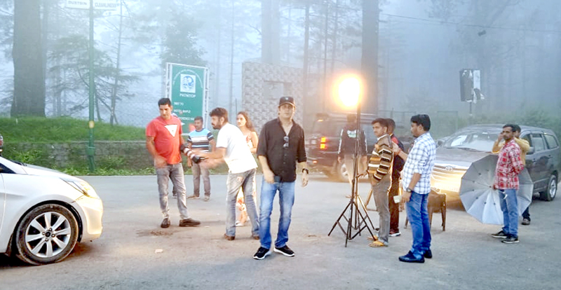 Artists during the shooting of the song 'Kab Aayi Subha' at Patnitop on Wednesday. Artists during the shooting of the song 'Kab Aayi Subha' at Patnitop on Wednesday.