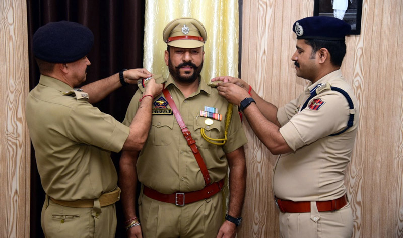 Director Police Telecom, Shridhar Patil during the peeping ceremony at Jammu on Thursday. Director Police Telecom, Shridhar Patil during the peeping ceremony at Jammu on Thursday.