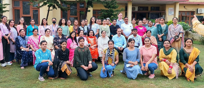 GCOE Jammu students, faculty members and officers of Social Forestry during an event organized in the college campus on Thursday. GCOE Jammu students, faculty members and officers of Social Forestry during an event organized in the college campus on Thursday.