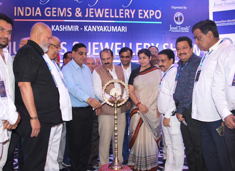 Dignitaries inaugurating 'Jammu Gems and Jewellery Show' at Jammu on Saturday. -Excelsior/Rakesh Dignitaries inaugurating 'Jammu Gems and Jewellery Show' at Jammu on Saturday. -Excelsior/Rakesh