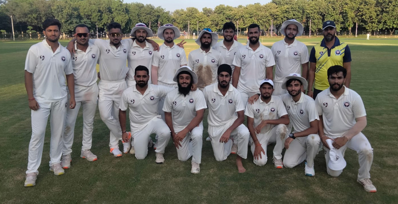 Winning team posing for a group photograph. Winning team posing for a group photograph.