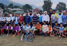 Players posing for a photograph alongwith dignitaries at Poonch on Sunday.