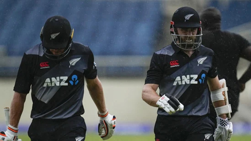 New Zealand players returning to pavilion after registring win over West Indies.