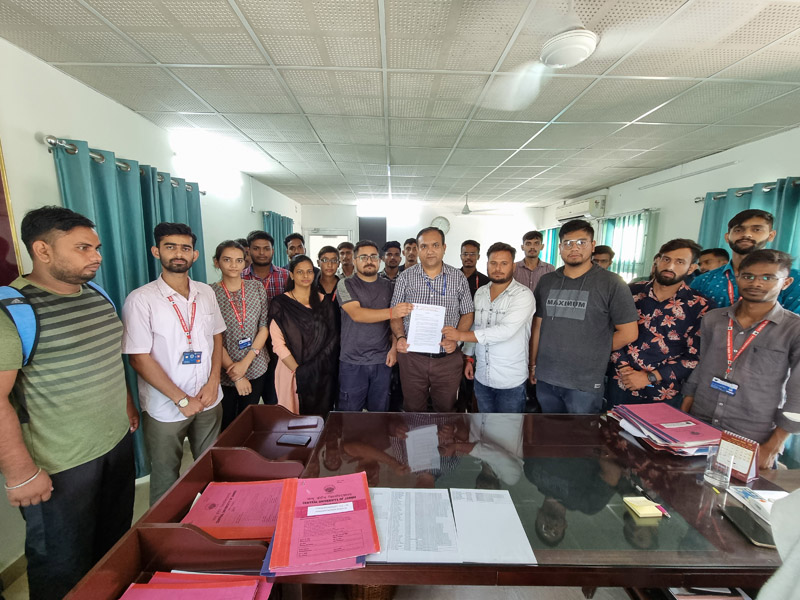 ABVP activists submitting memorandum of demands to CUJ Registrar on Tuesday. ABVP activists submitting memorandum of demands to CUJ Registrar on Tuesday.