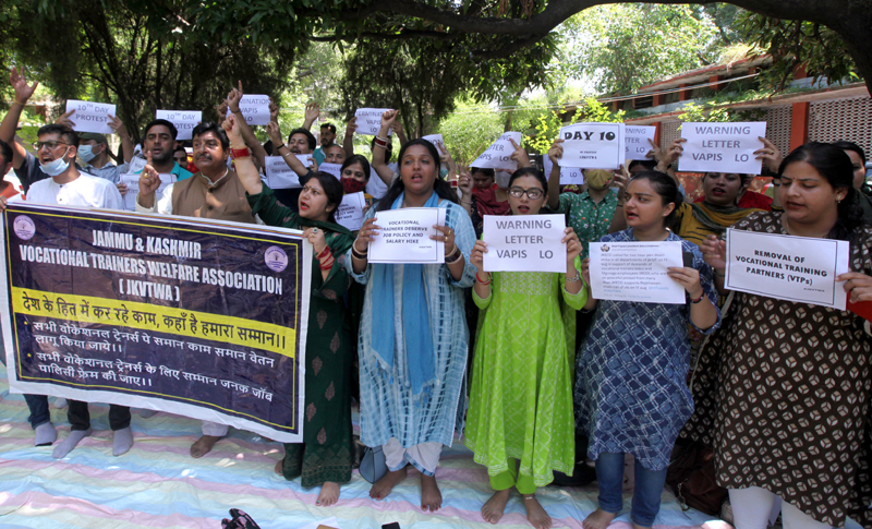 Vocational Trainers protesting at Jammu on Wednesday. — Excelsior/Rakesh Vocational Trainers protesting at Jammu on Wednesday. — Excelsior/Rakesh