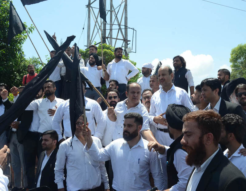 Lawyers protesting in Jammu on Tuesday. —Excelsior/Rakesh Lawyers protesting in Jammu on Tuesday. —Excelsior/Rakesh
