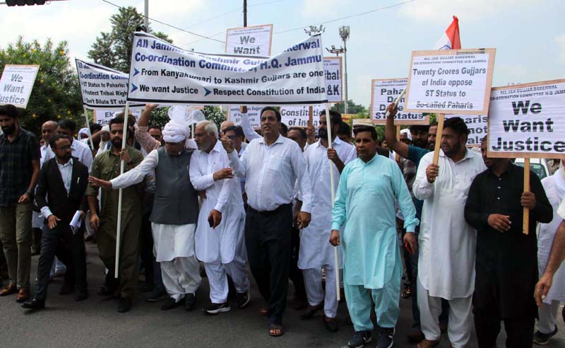 Gujjar Community members staging protest in Jammu on Saturday. -Excelsior/Rakesh Gujjar Community members staging protest in Jammu on Saturday. -Excelsior/Rakesh