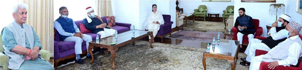 Lt Governor meeting with delegation of United Ullmah-i-Ahlli Sunnah. Lt Governor meeting with delegation of United Ullmah-i-Ahlli Sunnah.