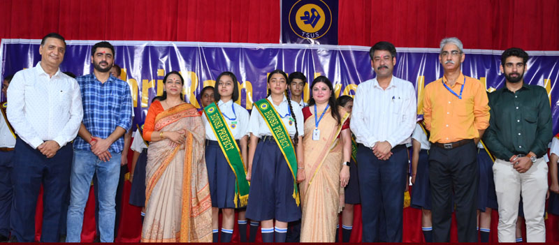Newly elected council posing for a group photograph with dignitaries at school premises at Jakh on Thursday.