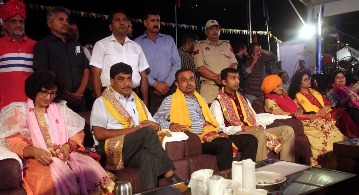 Chief Secretary and other officers during inauguration of Navratra Festival at Katra.