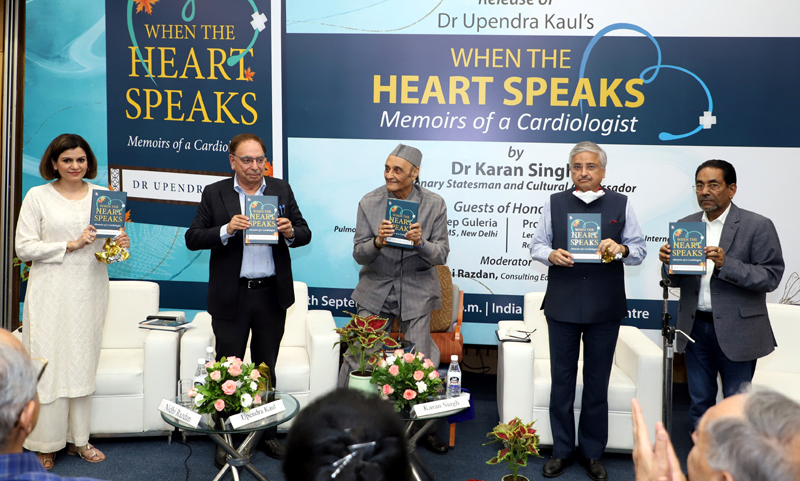 Dr Karan Singh and others at the book release function in New Delhi. Dr Karan Singh and others at the book release function in New Delhi.