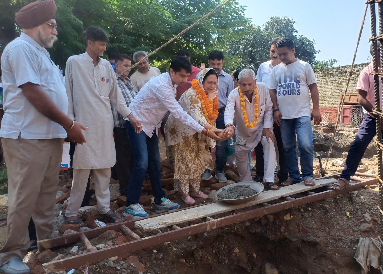 JMC Councillor, Rajni Bala and PYC president, Uday Bhanu Chib starting development works at Govt Schools in Paloura. JMC Councillor, Rajni Bala and PYC president, Uday Bhanu Chib starting development works at Govt Schools in Paloura.