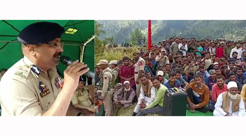 DGP J&K Dilbag Singh addressing people at Gulabgarh in Reasi district. DGP J&K Dilbag Singh addressing people at Gulabgarh in Reasi district.