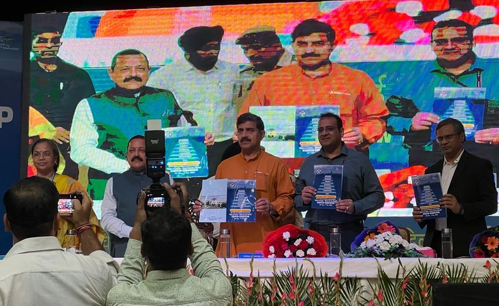 Dr Jitendra Singh inaugurates Start Up Expo at Jammu-01