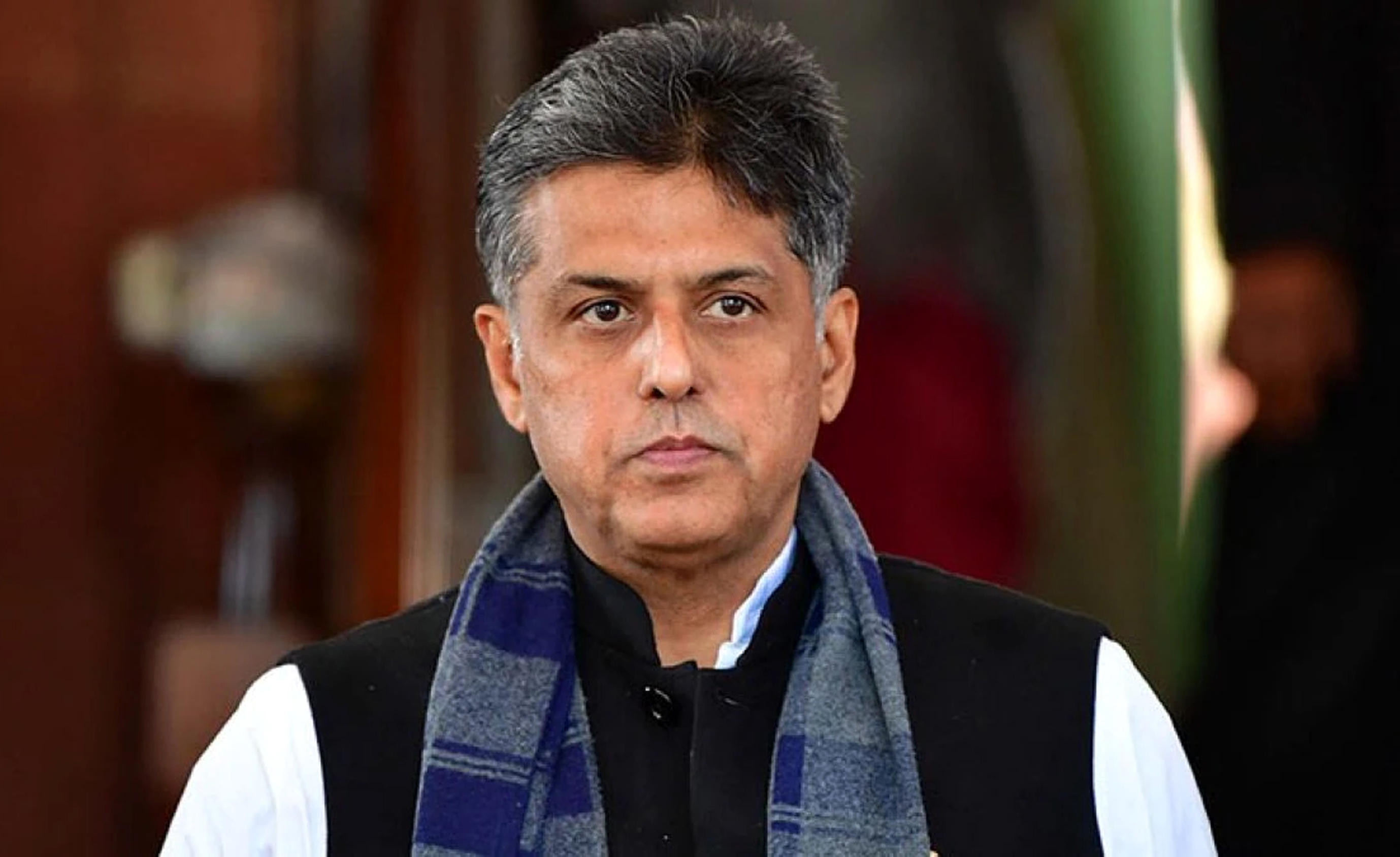 MANISH TIWARI
