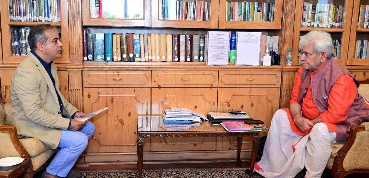 Lt Governor with Commissioner for Persons with Disabilities. Lt Governor with Commissioner for Persons with Disabilities.