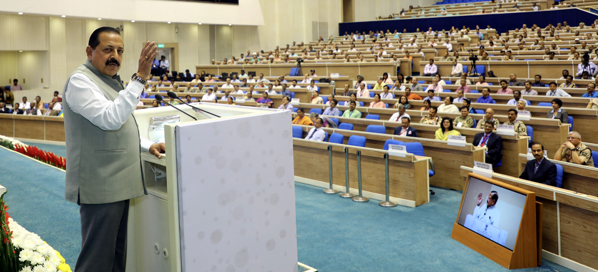Union Minister Dr Jitendra Singh speaking ,as chief guest, after launching Single Pensioners Portal at Vigyan Bhawan, New Delhi on Tuesday. Union Minister Dr Jitendra Singh speaking ,as chief guest, after launching Single Pensioners Portal at Vigyan Bhawan, New Delhi on Tuesday.