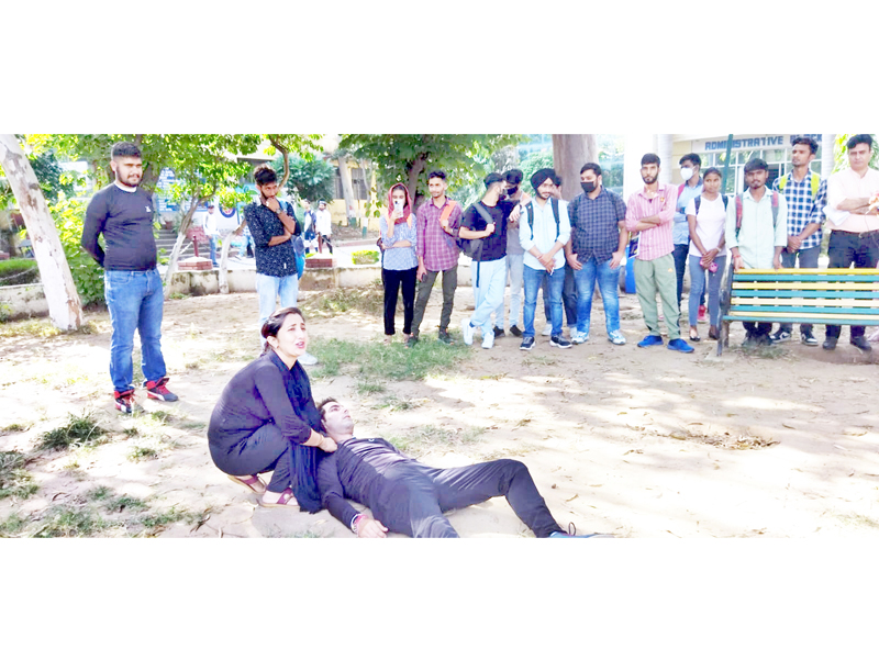 A scene from the Nukkad at Govt MAM College. A scene from the Nukkad at Govt MAM College.